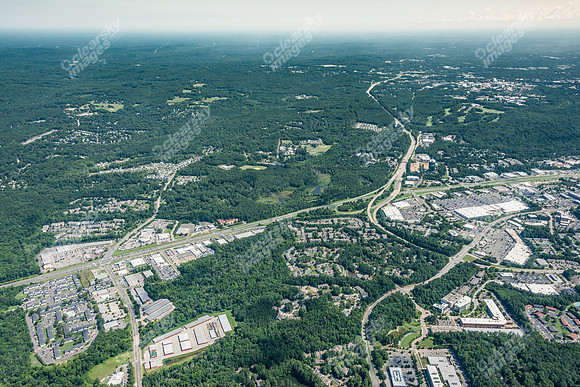 4600-university-air5176