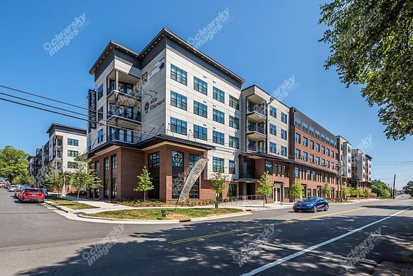 525-e-21st-ext8275