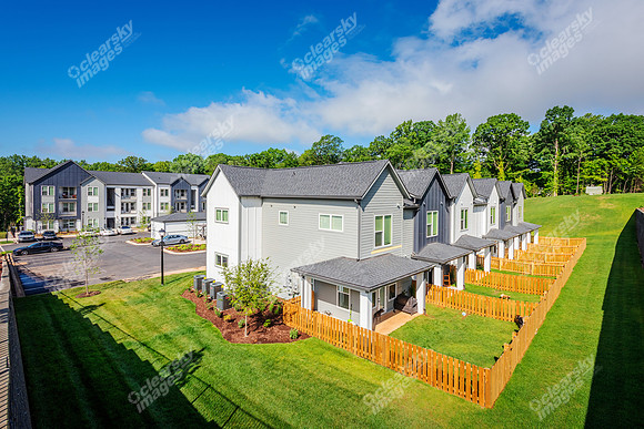 5200-oxford-ext8397