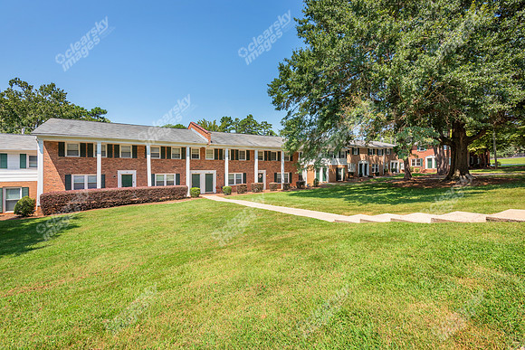 1701-hudson-ext6848