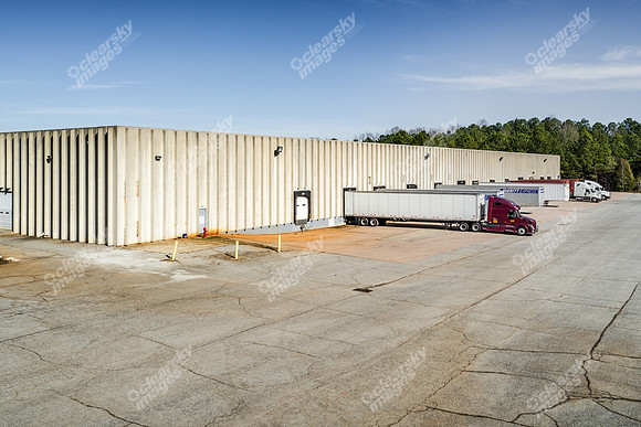900-airport-drn-0117