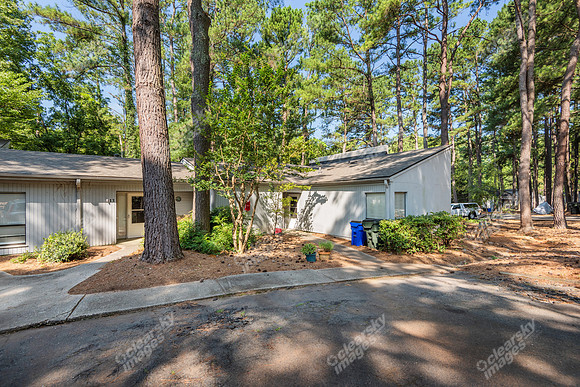 25-creekside-ext6635