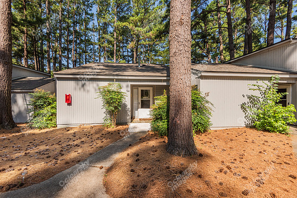 25-creekside-ext6701