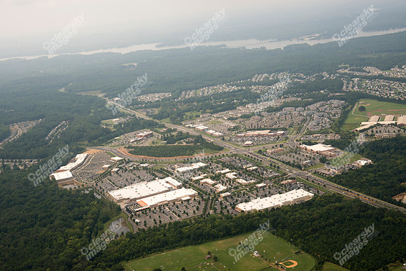 rivergate-shopping-center-081614-481