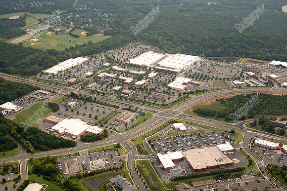 rivergate-shopping-center-081614-455