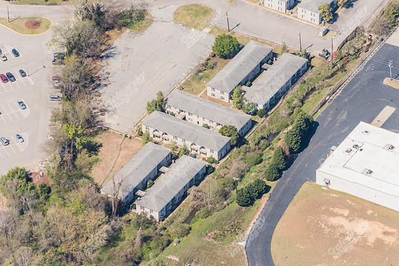 hampton-park-apts-air-5045