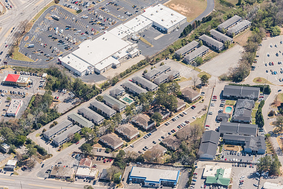 hampton-park-apts-air-5066
