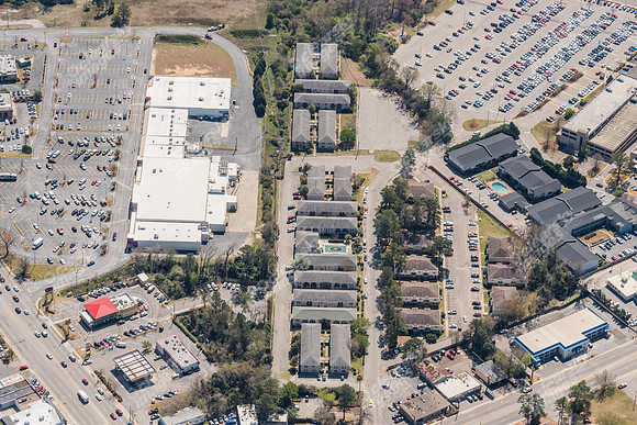 hampton-park-apts-air-5073
