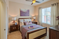 colonial-reserve-apts-06