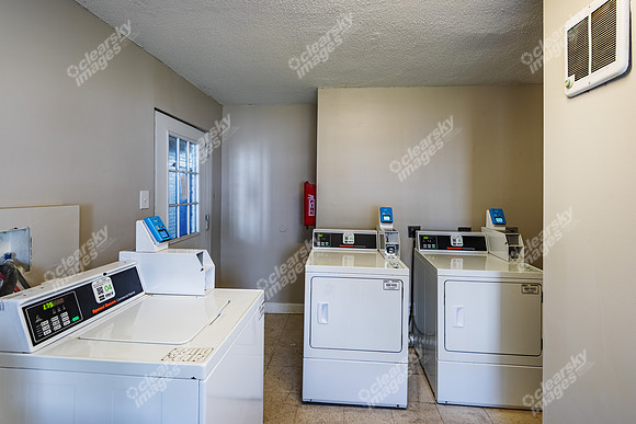 1808-chapel-hill-int7903