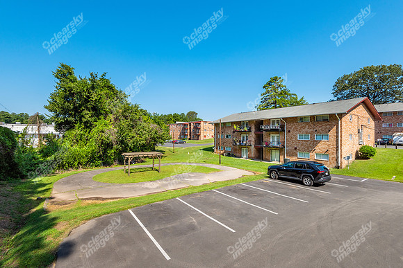 2003-house-ext7584