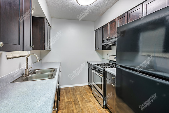 460-e-blackstock-int2359