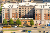 425-w-trade-5967