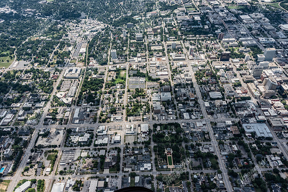 1703-washington-air0918