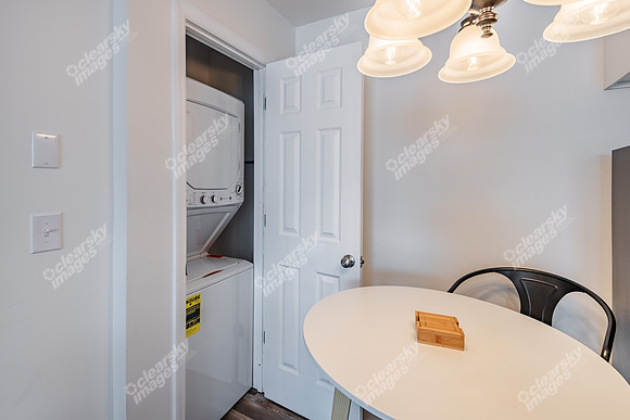 4381-gwinnett-int1624