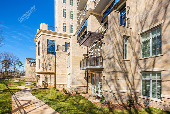 4801-barclay-ext-0520