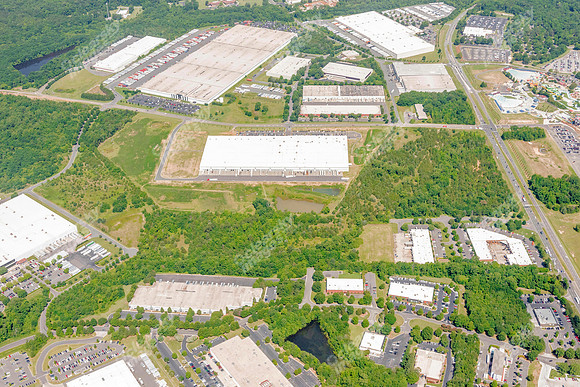 lakemont-spec-bldg-air-7071