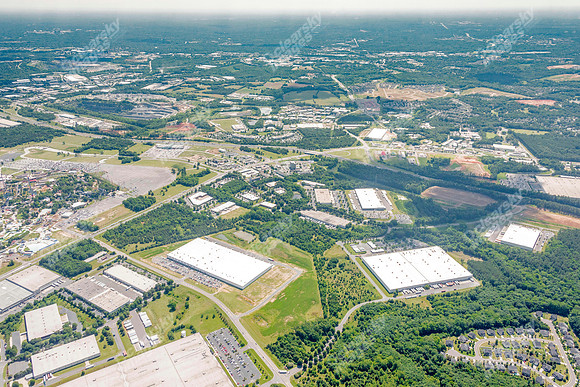 lakemont-spec-bldg-air-7113