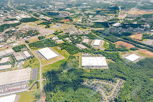 lakemont-spec-bldg-air-7156