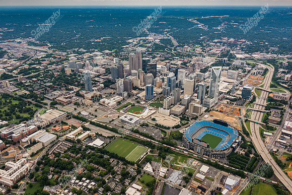 clt-cbd-uptown-air-062517-1340