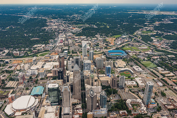 clt-cbd-uptown-air-062517-1422
