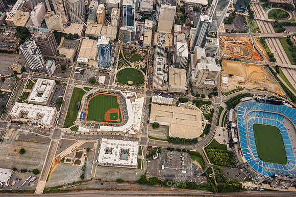 clt-cbd-uptown-air-062517-1442