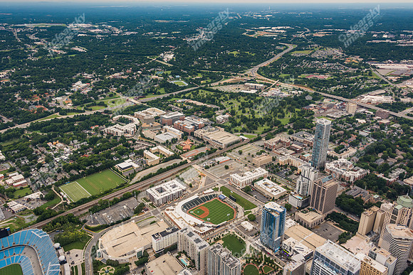 clt-cbd-uptown-air-062517-1454