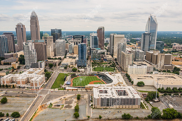 clt-cbd-uptown-air-062517-1600