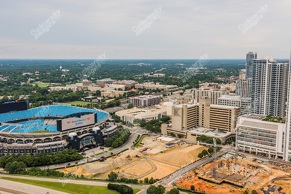 clt-cbd-uptown-air-062517-1621