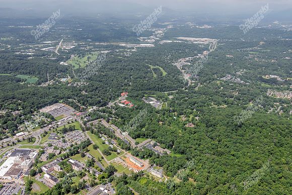 parkway-crossing-air-0516