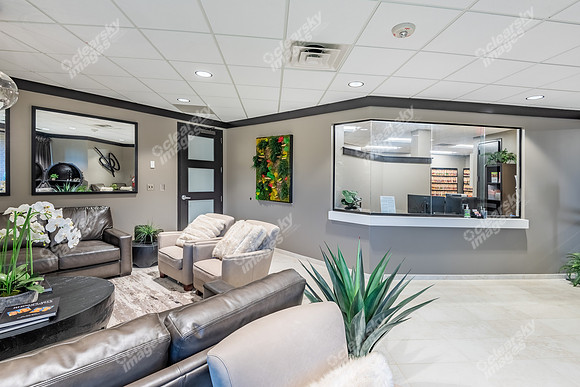 4301-lake-boone-int0636