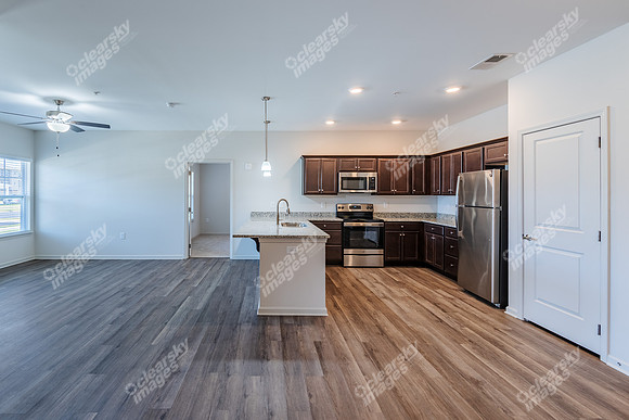 61-grove-int3292