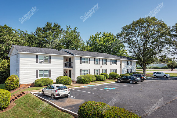 901-n-main-ext4617