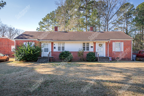 1117-pitt-ext465
