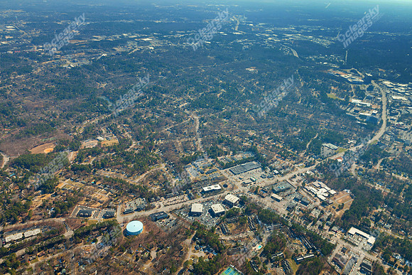 six-forks-square-0214-116