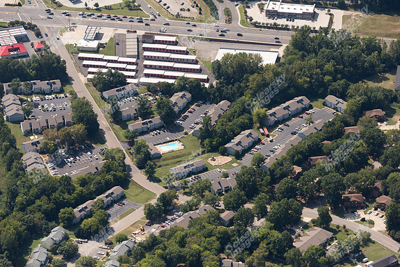 fields-riverview-apts-air-6177
