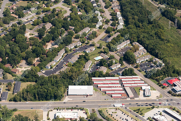 fields-riverview-apts-air-6209