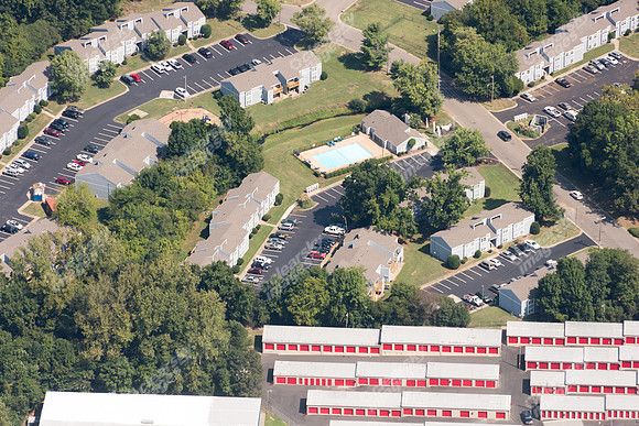 fields-riverview-apts-air-6210