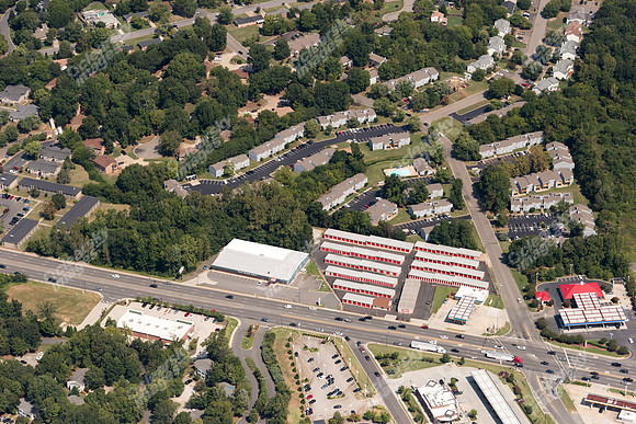 fields-riverview-apts-air-6216