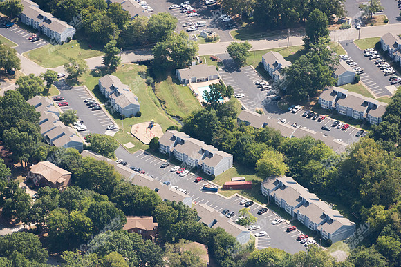 fields-riverview-apts-air-6264