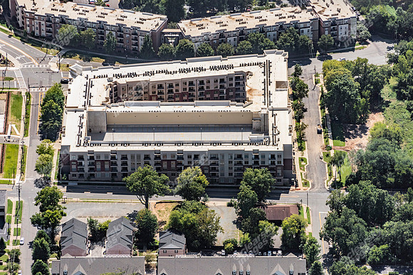 1010-west-trade-air-6722