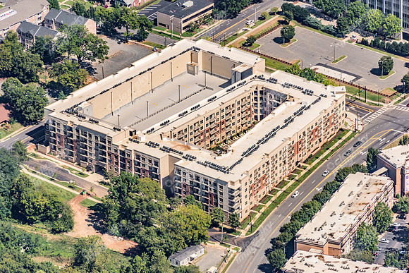 1010-west-trade-air-6744