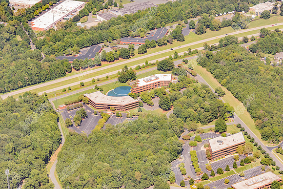 airport-overlook-plaza-air-6849