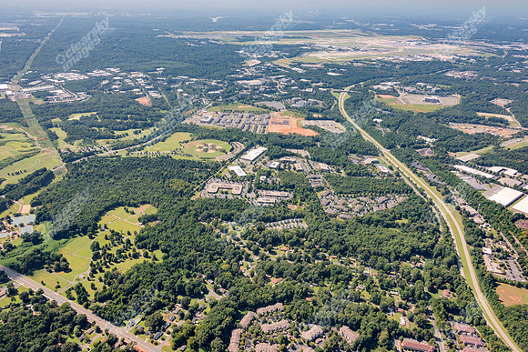 airport-overlook-plaza-air-6913