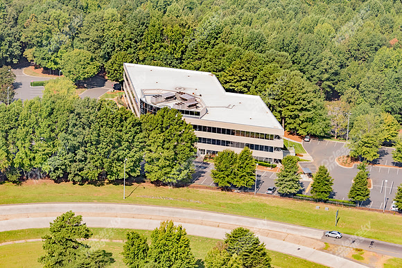 charlotte-park-air-7086
