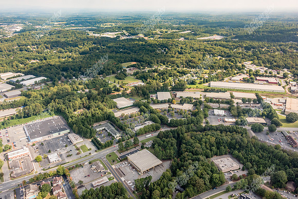 university-commercial-air-8257