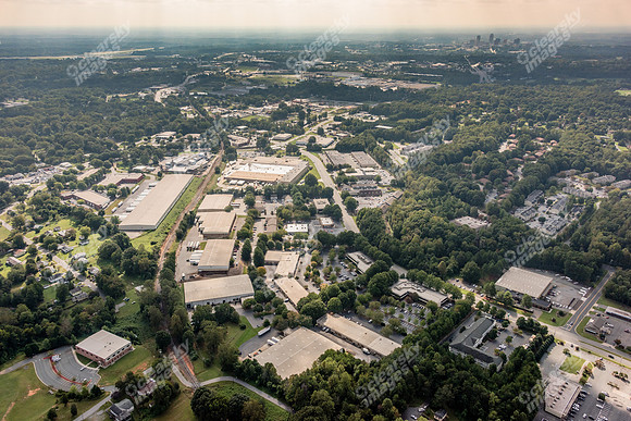 university-commercial-air-8276