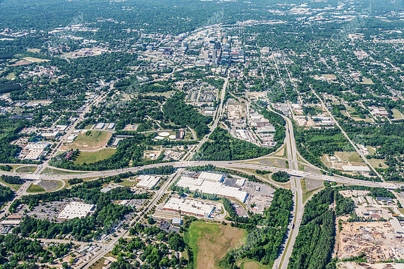 2201-s-wilmington-air-8059