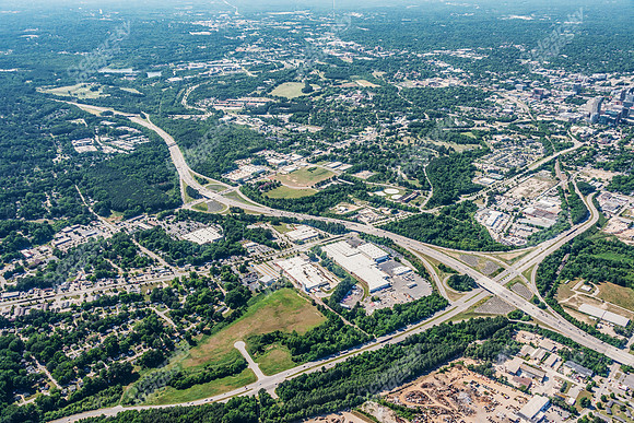 2201-s-wilmington-air-8061