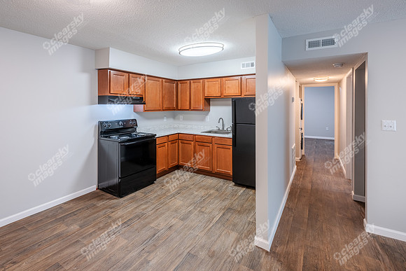 203-ramblewood-int6428